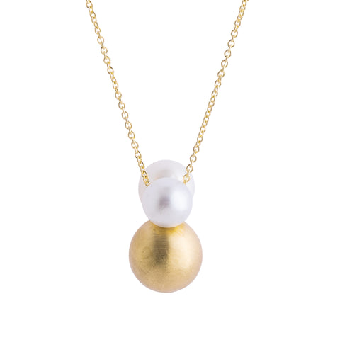 Cloudy Pearls Necklace