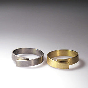 Narrow Coiled Wedding Ring
