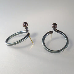 Round and Round Loop Earrings With Pearls