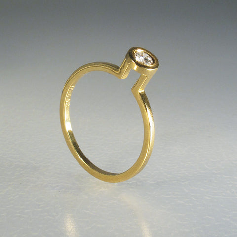 H0 Solitaire Ring