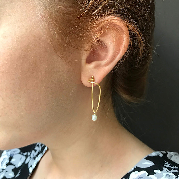 Tiny Leaf Earrings - Brass | Kirsten Muenster Jewelry – FIELD + SUPPLY