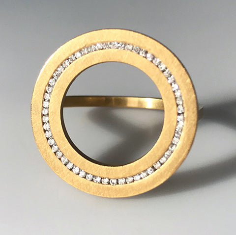 Circle Ring With Diamonds