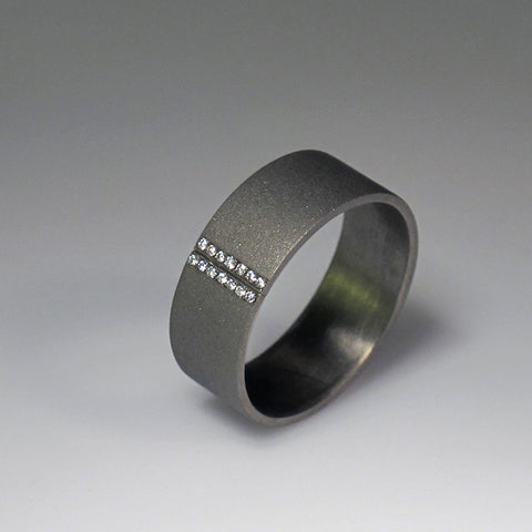 Wrap Ring with 0.07ct brilliant cut diamonds